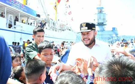 KRI Bima Suci Sambangi Padang, Hadiah Spesial HUT ke-356