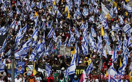 Warga Israel Bersatu Lawan Netanyahu, Mogok Nasional Digelar