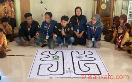 Mahasiswa KKN Unugiri Kenalkan Robotika ke Ratusan Siswa SD Ngawi