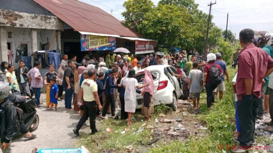 Tragedi Minibus vs Kereta Minangkabau Ekspres, 3 Siswi Tewas