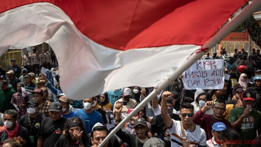Drama Politik di Pati: Empat Demonstran Diamankan, Pemakzulan Bupati Sudewo Kandas di Sidang Paripurna!