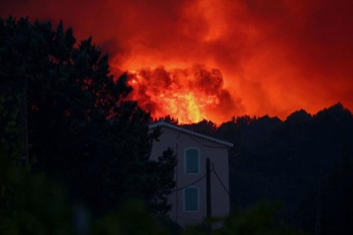 Kebakaran Hutan di Prancis dan Spanyol Meluas, Lebih dari 166 Ribu Orang Mengungsi