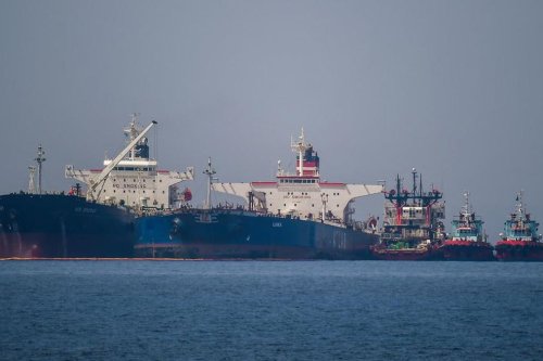 Dua Kapal Tanker China Bawa Minyak Saudi Berhasil Lewati Blokade Houthi di Laut Merah