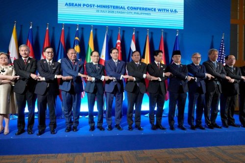 Rubio Sebut Iran Tak Serius Bernegosiasi dan Ancam Kebebasan Navigasi di Selat Hormuz