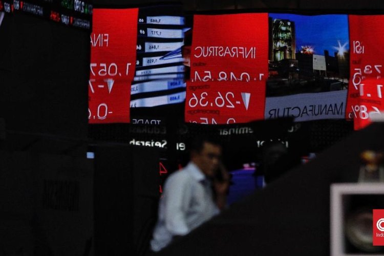 IHSG Diprediksi Melemah pada Perdagangan Jumat