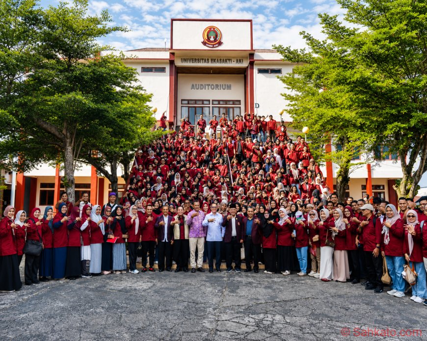 Gubernur Sumbar Diwakili Kepala DPMD Lepas 886 Mahasiswa KKN Universitas Ekasakti Tahun 2026