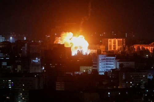 Rusia Kembali Serang Kyiv dengan Rudal Balistik, Warga Diminta Berlindung