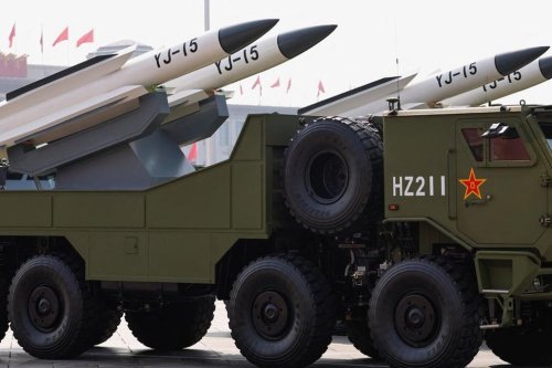 Iran Dikabarkan Akan Terima Ratusan Peluncur Rudal dari China