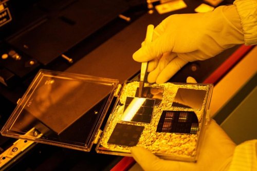 Samsung Prediksi Krisis Chip Global Berlanjut hingga 2028