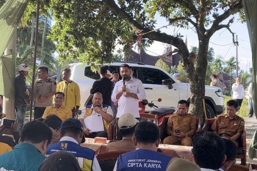 Anggota DPR RI Tinjau Penanganan Tujuh Sungai di Solok
