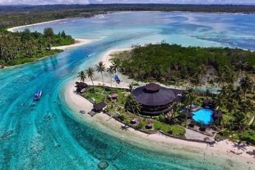 Misteri Pemilik Macaronis Resort di Mentawai: Modal Asing Terungkap, tapi Bukan dari Israel?