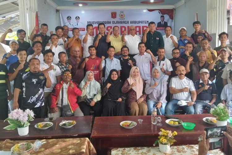 Aklamasi di Musorkab, Edi Busti Kembali Nahkodai KONI Agam untuk Periode 2026-2030