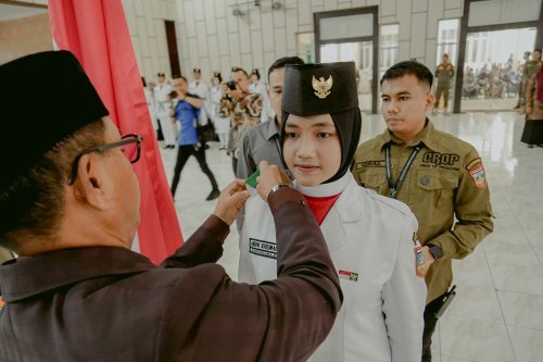67 Pelajar Dikukuhkan Jadi Paskibraka Solsel, Siap Bertugas di HUT ke-81 RI