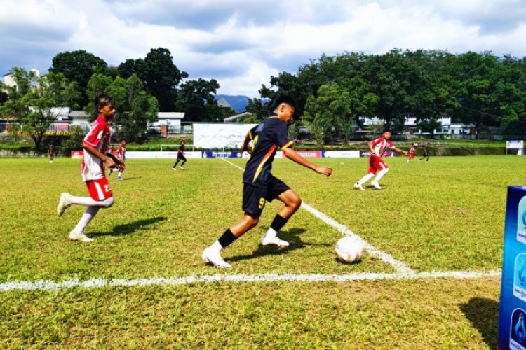 Imam Bonjol vs Tiku Putra Imbang 1-1, Persaingan Grup C Piala Soeratin U-13 Zona Sumbar Makin Panas