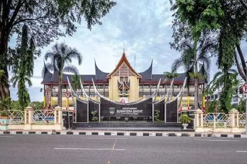 Viral Video ASN Bermesraan di Kantor Gubernuran, Kabiro PBJ Sumbar Pilih Mundur