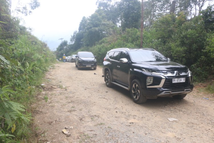5,6 Kilometer Jalan di Tigo Lurah Masih Tanah, Zigo Rolanda Janji Perjuangkan Penuntasan hingga 2026