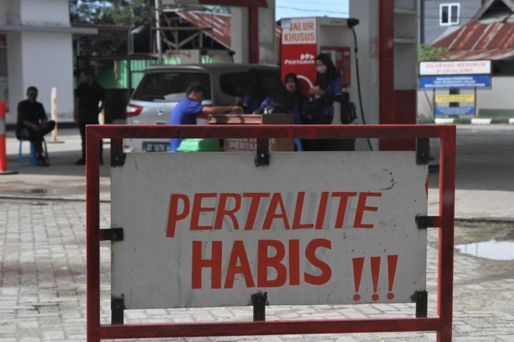 ESDM Beberkan Empat Pemicu BBM dan LPG Langka, Salah Satunya Panic Buying