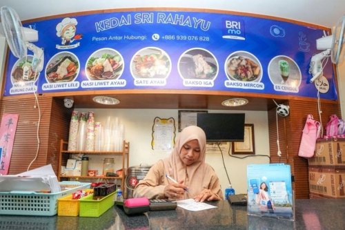 Kisah Sri Purwanti: Dari PMI di Taiwan hingga Sukses Buka Kedai Kuliner Halal Berkat Tabungan dan BRImo