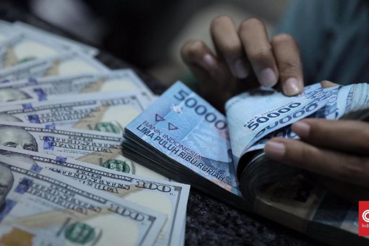 Rupiah Ditutup Melemah Tipis ke Rp17.725, Investor Cermati Demo Jakarta dan Data Ekonomi AS