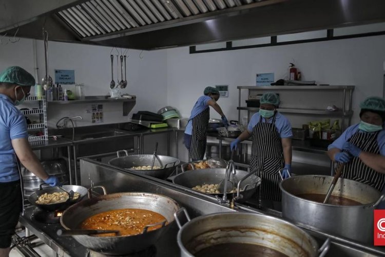 Kepala Dapur MBG Kini Wajib Absen Jam 2 Pagi Lewat Zoom, Ini Aturan Baru BGN