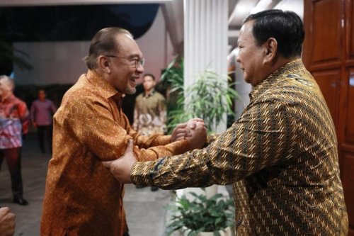 Anwar Ibrahim Minta Prabowo Turun Tangan, Investasi Felda di RI Terancam Rugi Rp10,9 Triliun