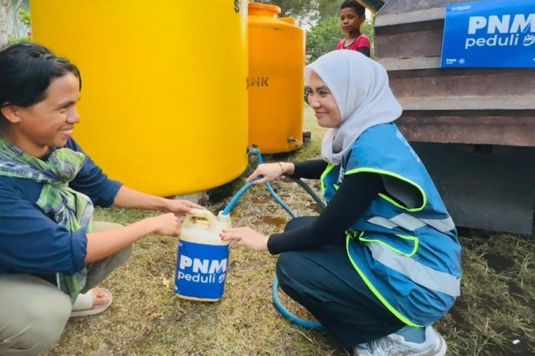 Dua Toren Air Disiagakan di Posko Ruteng, PNM Perluas Bantuan untuk Pengungsi Gempa NTT