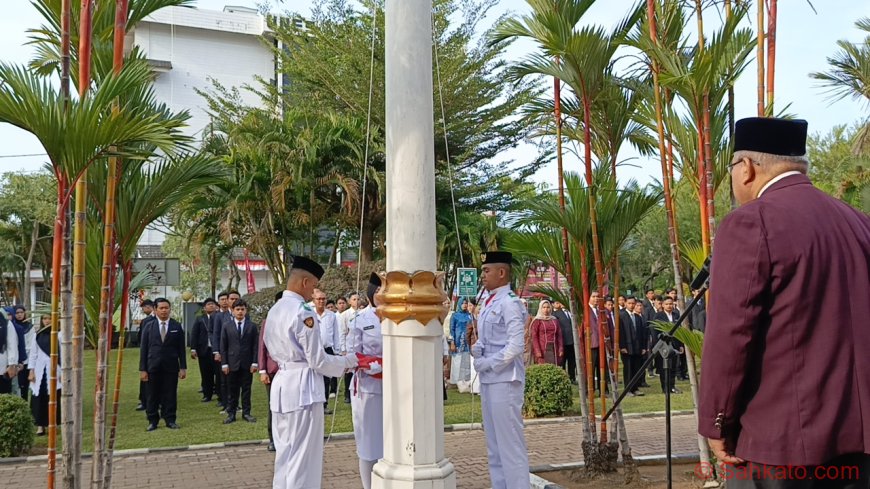Khidmat! Universitas Ekasakti Peringati HUT ke-81 RI dengan Upacara Bendera
