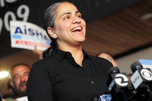 Kalahkan Lawan Dukung AIPAC, Muslimah Afghanistan Pertama Raih Kursi Senat California