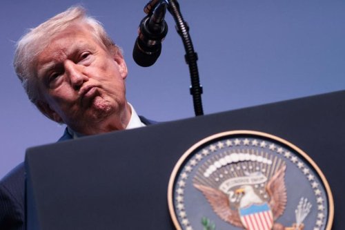 Trump Klaim Kuasai Uang Iran: 'Saya Bankir Mereka', Ekonomi Negeri Itu Disebut Hancur