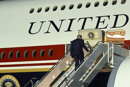 Diam-diam Ganti Jet demi Selamat dari Iran, Begini Kronologi Lengkap Kepulangan Trump dari Turki