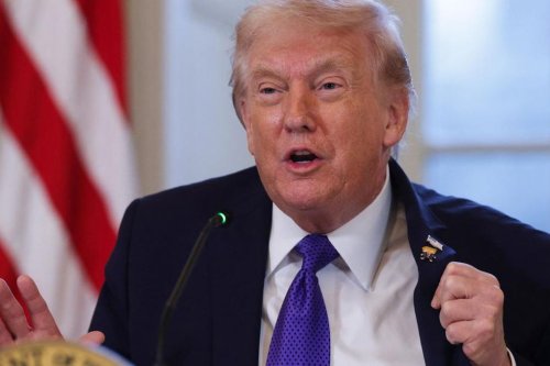Laporan Baru: Trump Diduga Jual Pengampunan Presiden, Negara Rugi Rp30 Triliun