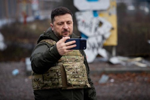 Zelensky Perintahkan Serangan Drone Tiga Kali Lipat ke Rusia, Target 1.000 Unit per Hari