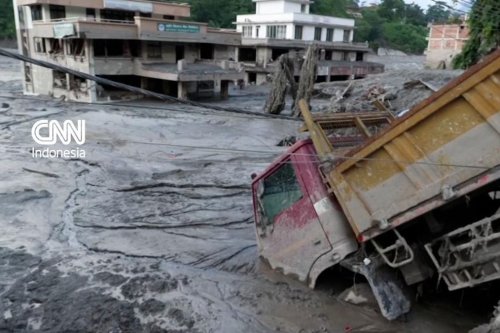 Tim Penyelamat Kembali Sisir Nepal, 1.400 Orang Lebih Masih Hilang dan 392 Tewas