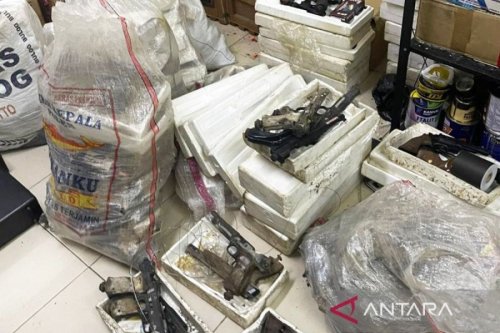 Ratusan Senjata di Sekolah Swasta Jaksel Diklaim Legal
