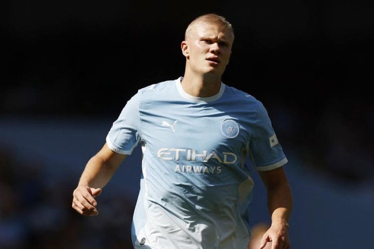 Gaya Rambut Baru Haaland Curi Perhatian di Laga Perdana Man City