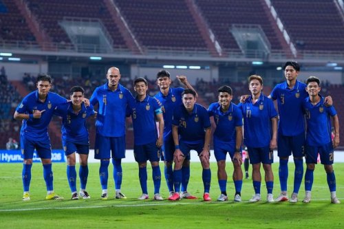 Tertinggal 0-2, Pelatih Thailand Tegaskan Timnya ke Vietnam demi Misi Comeback di Final Piala AFF 2026