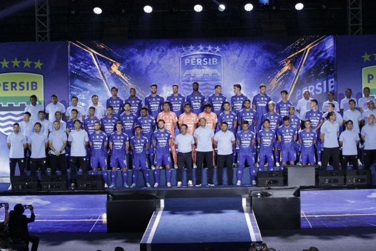 Persib Bandung Kunci 32 Nama untuk Musim Baru, Ada 12 Legiun Asing dan Kejutan Sandy Walsh