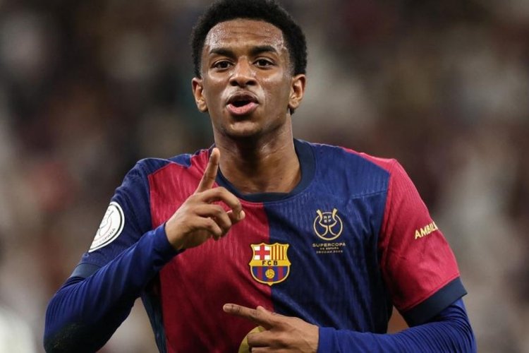 MU Bidik Alejandro Balde, Barcelona Pasang Harga 30-40 Juta Euro
