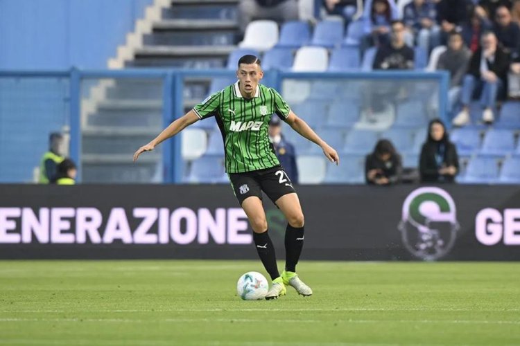 Jay Idzes Belum Pasti Tampil di Laga Perdana Sassuolo, Pelatih Pilih Hati-Hati
