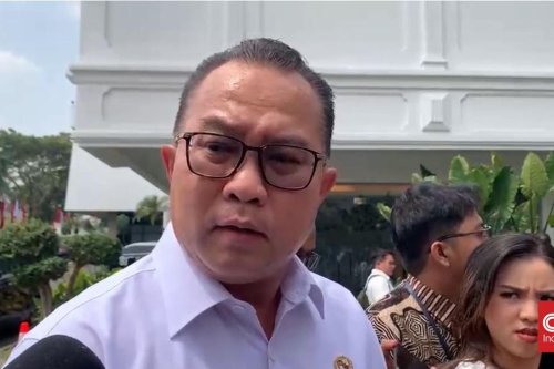 BRIN Kembangkan Sel Surya Canggih yang Bisa Hasilkan Listrik di Dalam Ruangan, Dukung Target PLTS 100 GW