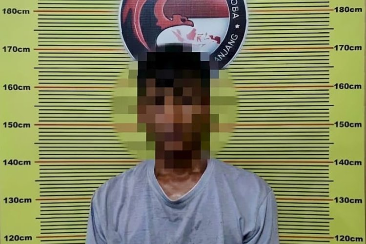 Polisi Geledah Rumah Pria 31 Tahun di Tanah Datar, Temukan Bong hingga Sabu Sisa Pakai