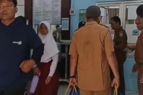 Puluhan Siswa MTsN 1 Kota Pariaman Dibawa ke RS Usai Santap Menu MBG, Diduga Keracunan