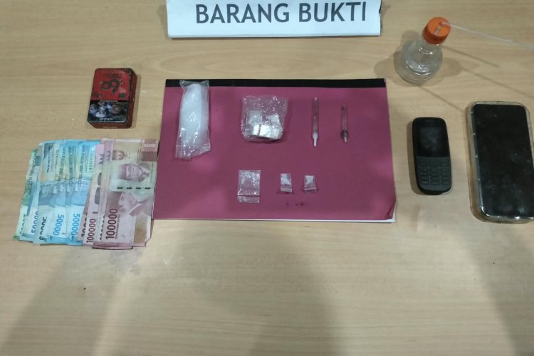 Buruh Harian di Padang Pariaman Diciduk Polisi, Sabu 2,5 Gram Didapat dengan Cara Utang