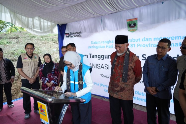 PLN Resmikan Pompa Tenaga Surya di Tanah Datar, Petani Tanjung Barulak Kini Berpeluang Panen 2-3 Kali Setahun
