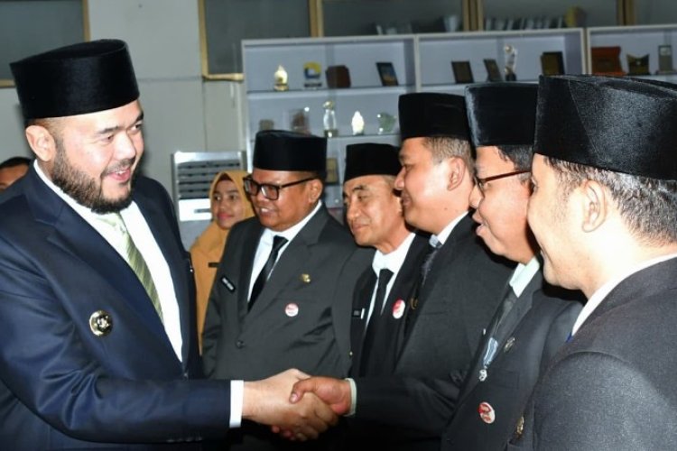 Fadly Amran Lantik 234 Pejabat Padang, Minta Program Tetap Jalan Meski Anggaran Terbatas