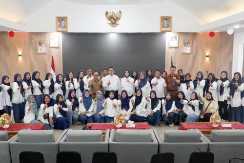 Hendri Arnis Lepas Kontingen Jambore PKK, Tekankan Etika dan Nama Baik Padang Panjang