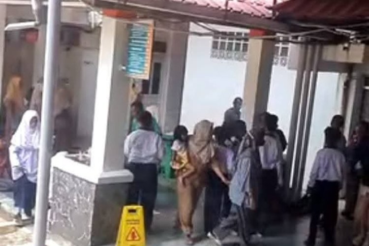 Keracunan MBG di MTsN 1 Pariaman Meluas, 123 Siswa Jalani Perawatan Intensif di Dua RS