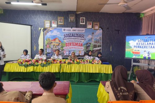 BTP Padang Edukasi Pelajar SMPN 1 Lubuk Alung, Tekan Risiko Kecelakaan di Perlintasan Sebidang