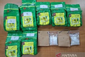 7,2 Kg Sabu Senilai Rp10 Miliar Digagalkan, Seorang Perantara Ditangkap di Grogol Petamburan