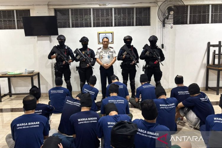 Lapas Cipinang Kirim 87 Napi High Risk ke Nusakambangan, 70 di Antaranya dari Cipinang